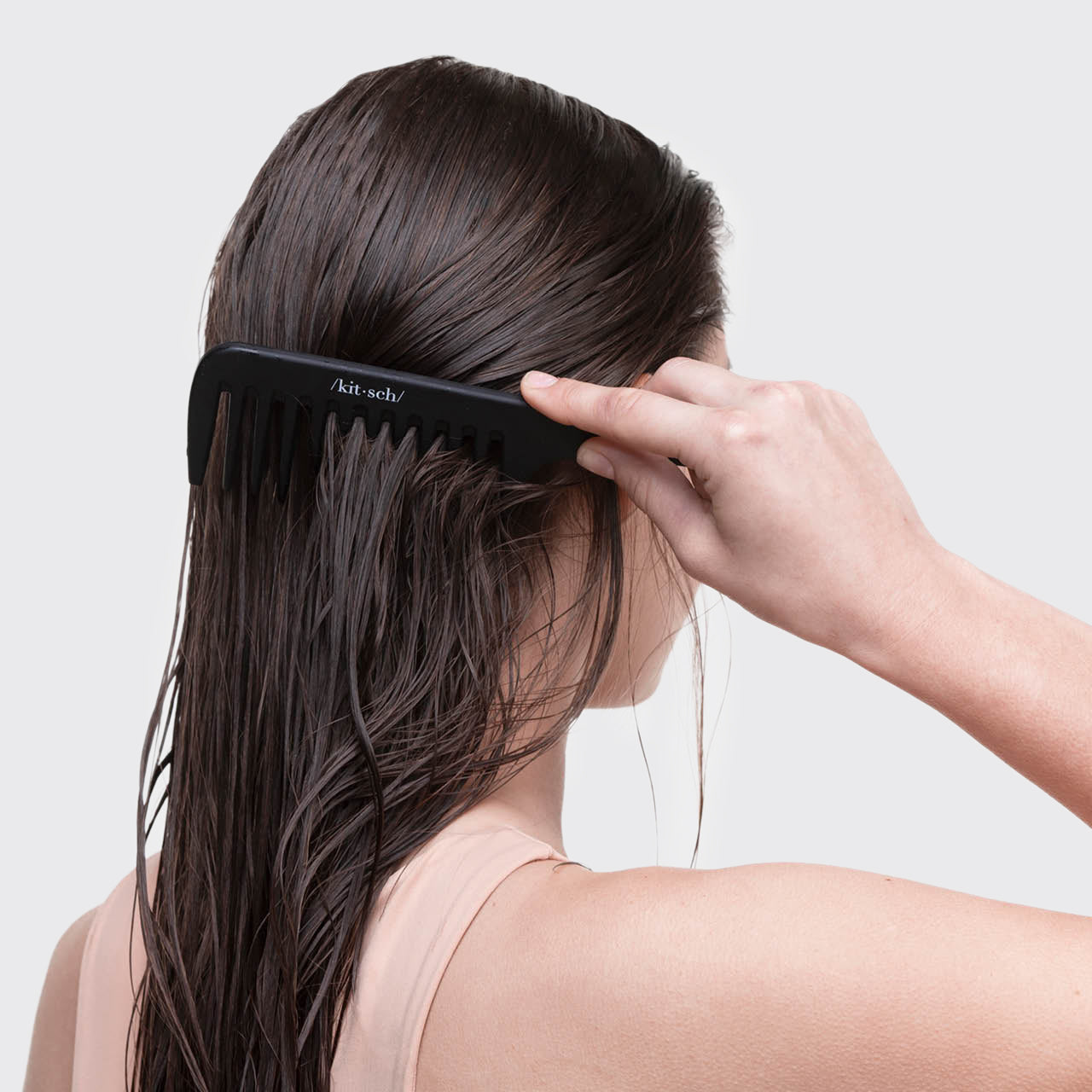 4949-Pro-lifestyle-hair-brush-wide-tooth-comb-1280x1280px