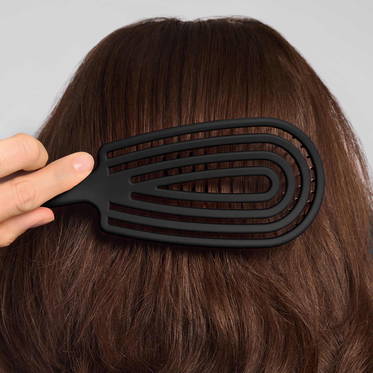 504216-DetanglingFlexiBrush-Pro-Black-Model-3-1280x1280px