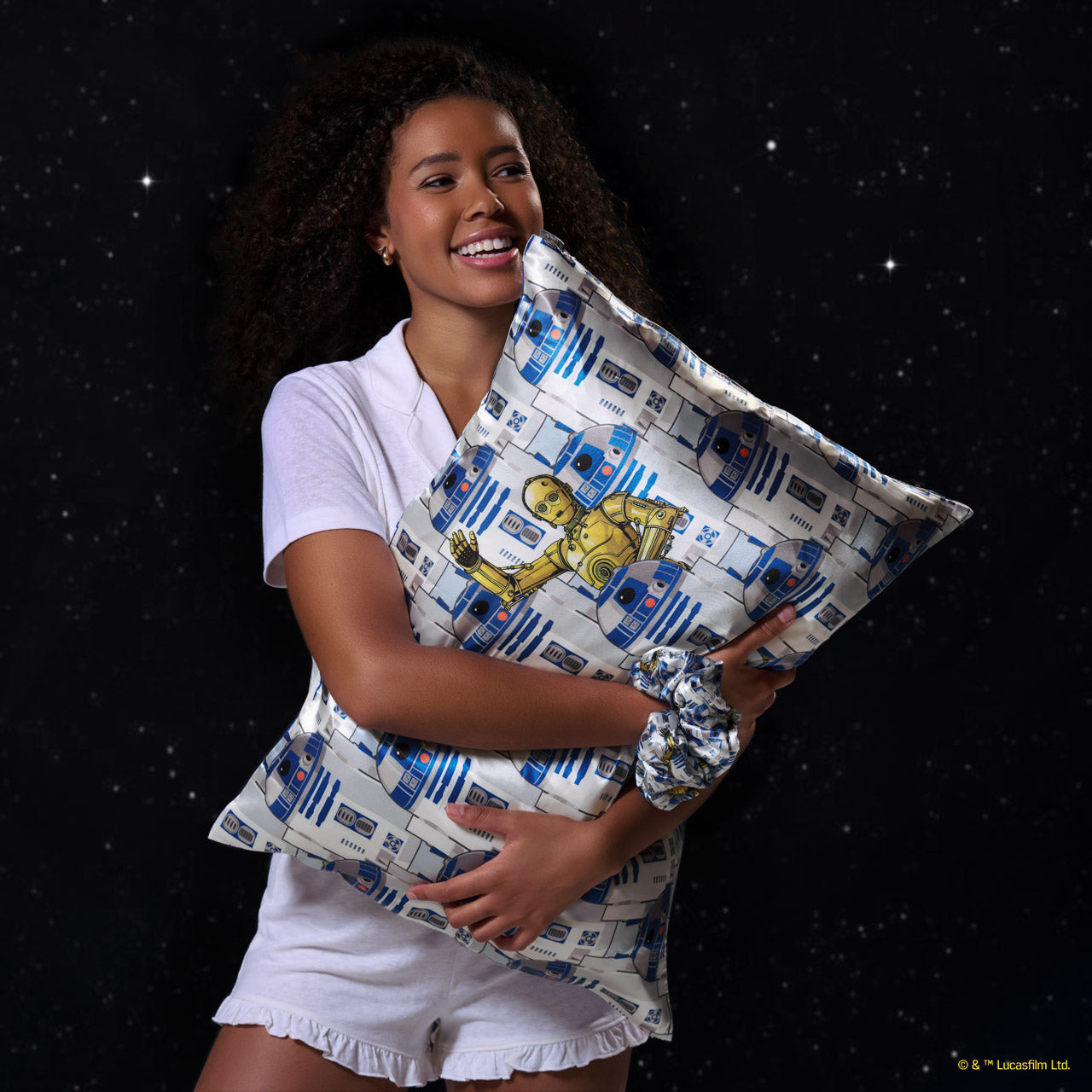 504407-504483-StarWarsxKitsch-StandardSatinPillowcase-PillowScrunchies-Model-1280x1280px