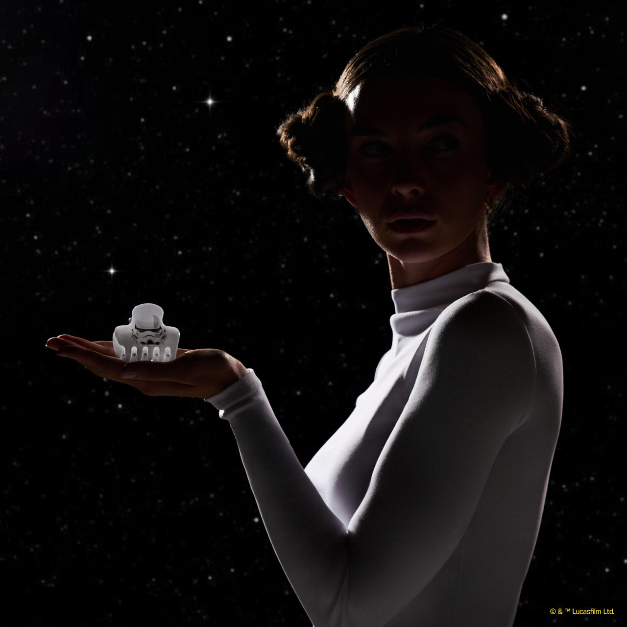 504476-StarWarsxKitsch-GlitterCloudClip-Stormtrooper-Model-3-1280x1280px