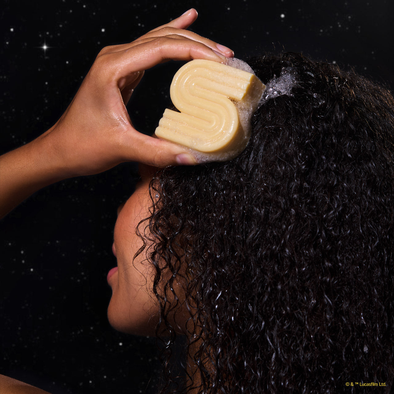 504506-StarWarsxKitsch-RiceWaterProteinStrengtheningSolidShampoo-C-3PO-Model-5-1280x1280px