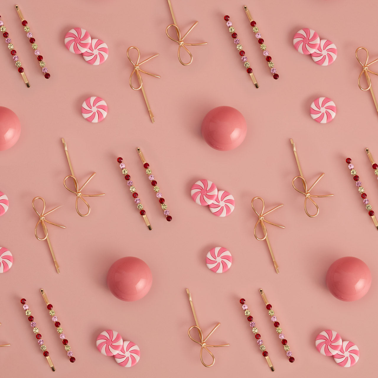 504612-CreativeProductShoot-Holiday-MetalGemstone_BowBobbyPins-3pc-RedPinkGreen-1280x1280px