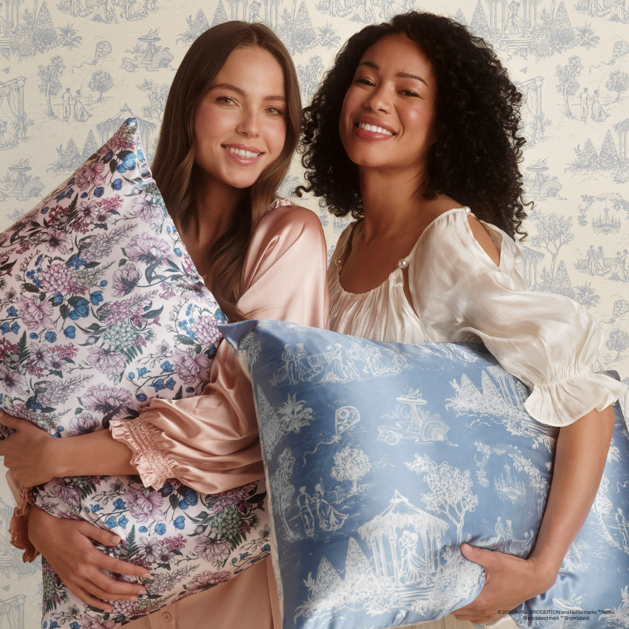 507392-507408-507378-507385-BridgertonxKitsch-Standard_KingSatinPillowcase-Wisteria_GardenToile-Model-1280x1280px
