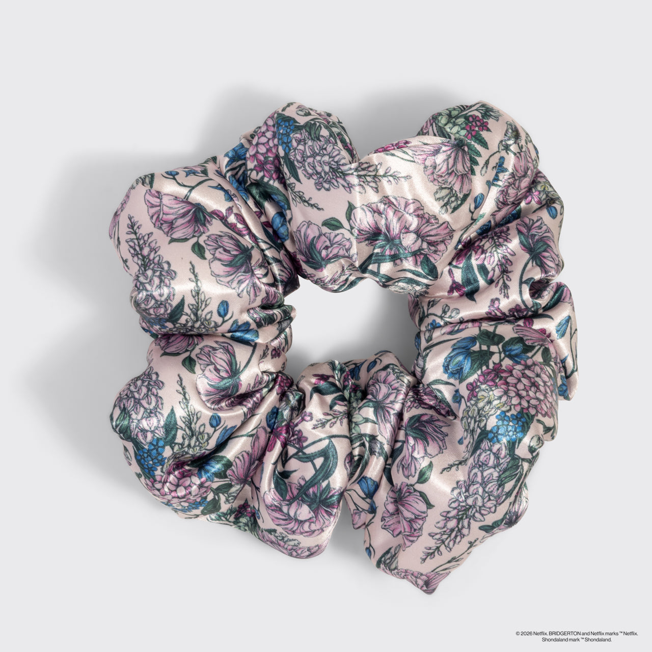 507439-BridgertonxKitsch-SatinPillowScrunchies-2pc-ToileInBloom-3-1280x1280px
