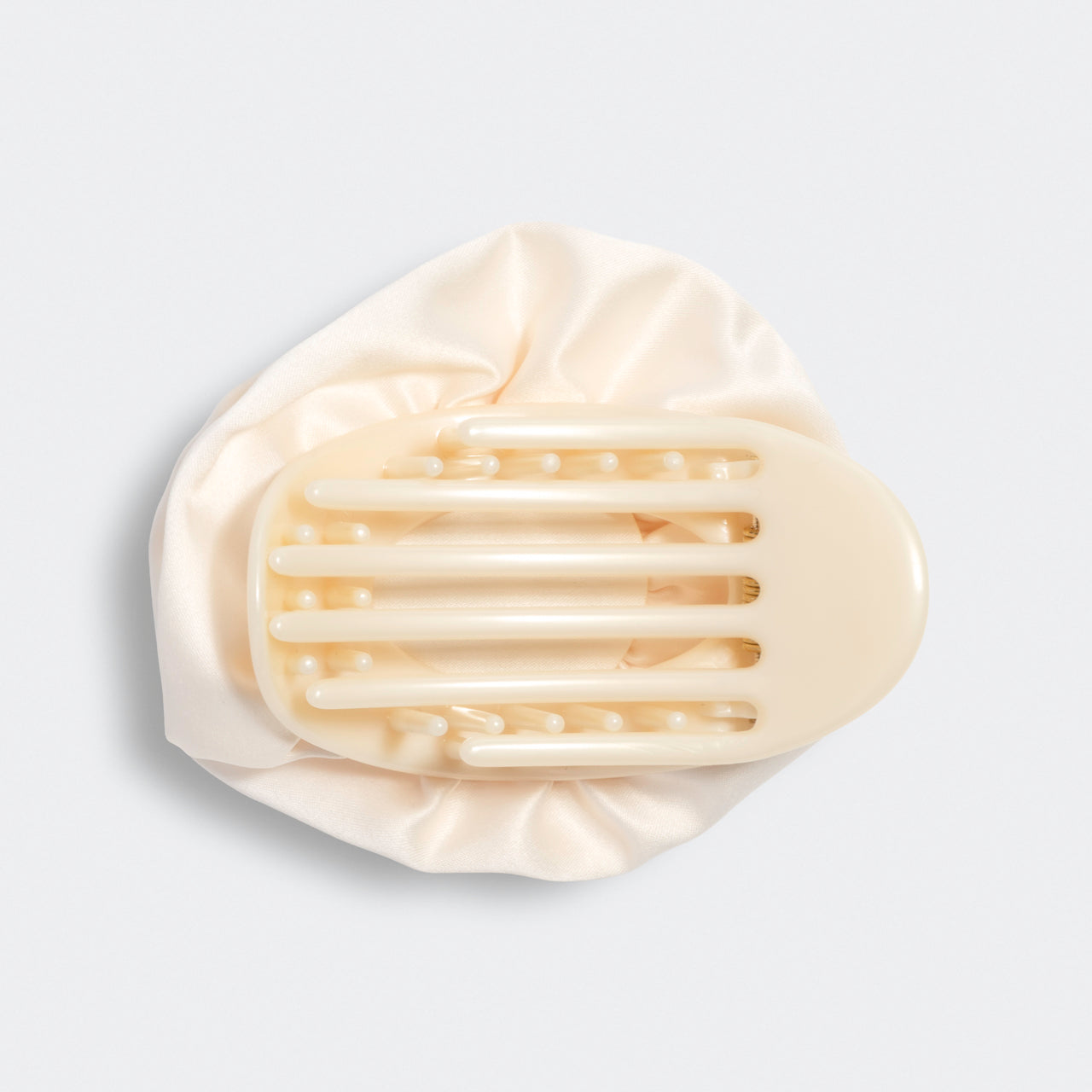 508597-SatinRosetteMediumFlatCloudClip-TrendHairAccesories-Cream-1pc-2-1280x1280px